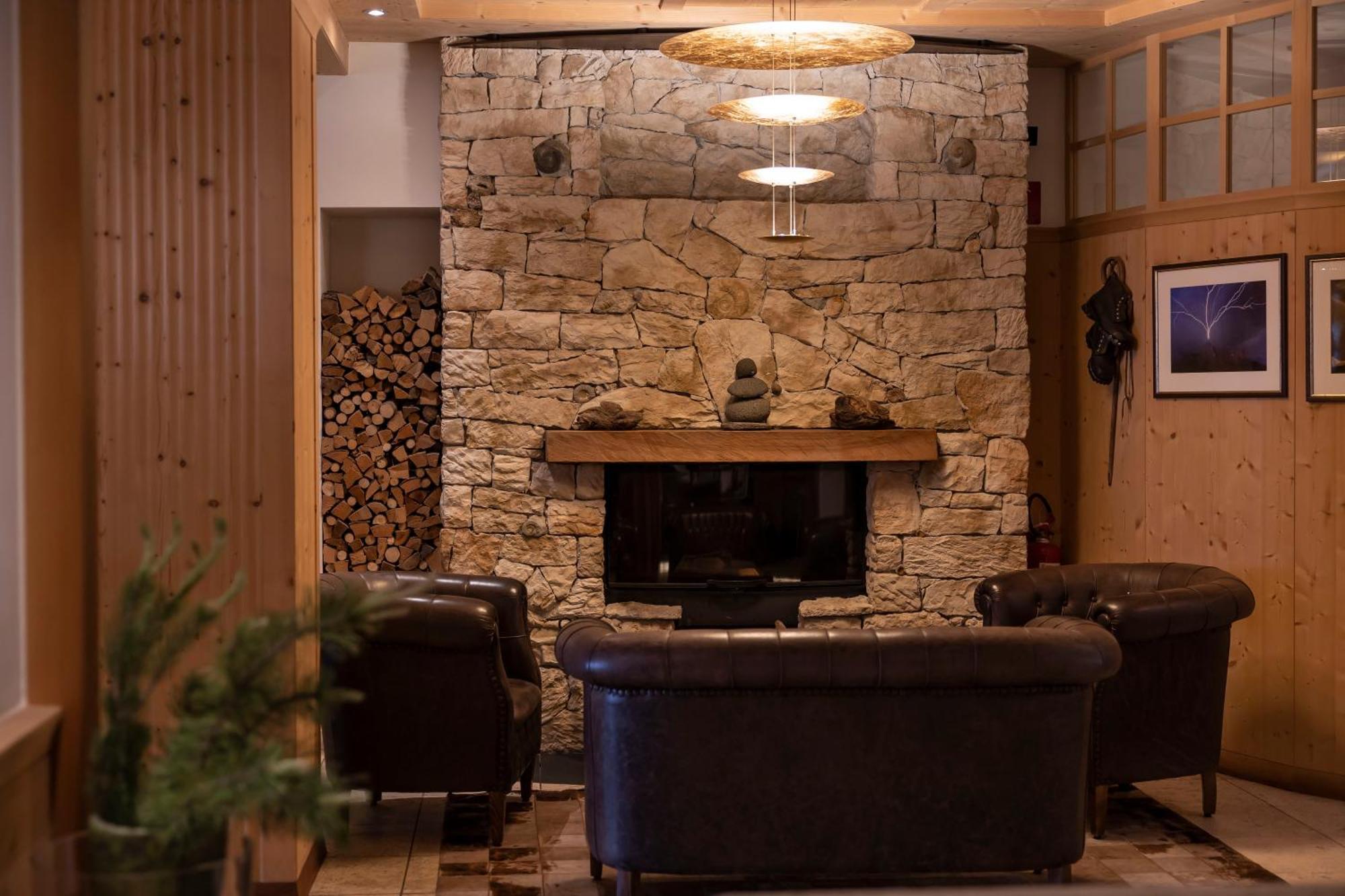 Artnatur Dolomites Hotel & Spa سويسي المظهر الخارجي الصورة