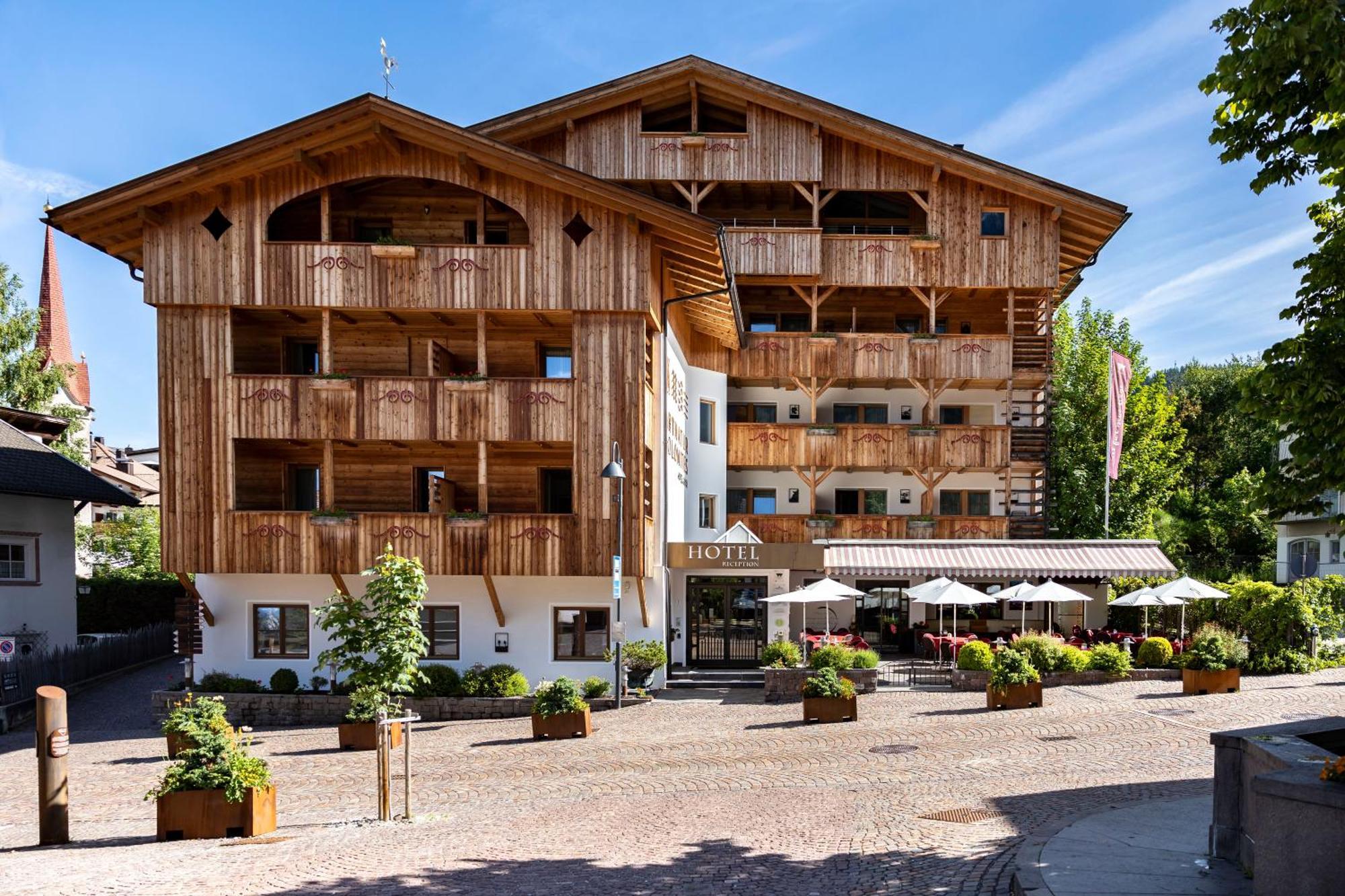 Artnatur Dolomites Hotel & Spa سويسي المظهر الخارجي الصورة