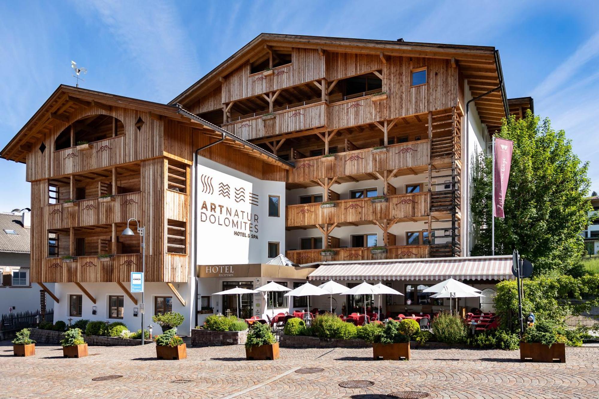 Artnatur Dolomites Hotel & Spa سويسي المظهر الخارجي الصورة
