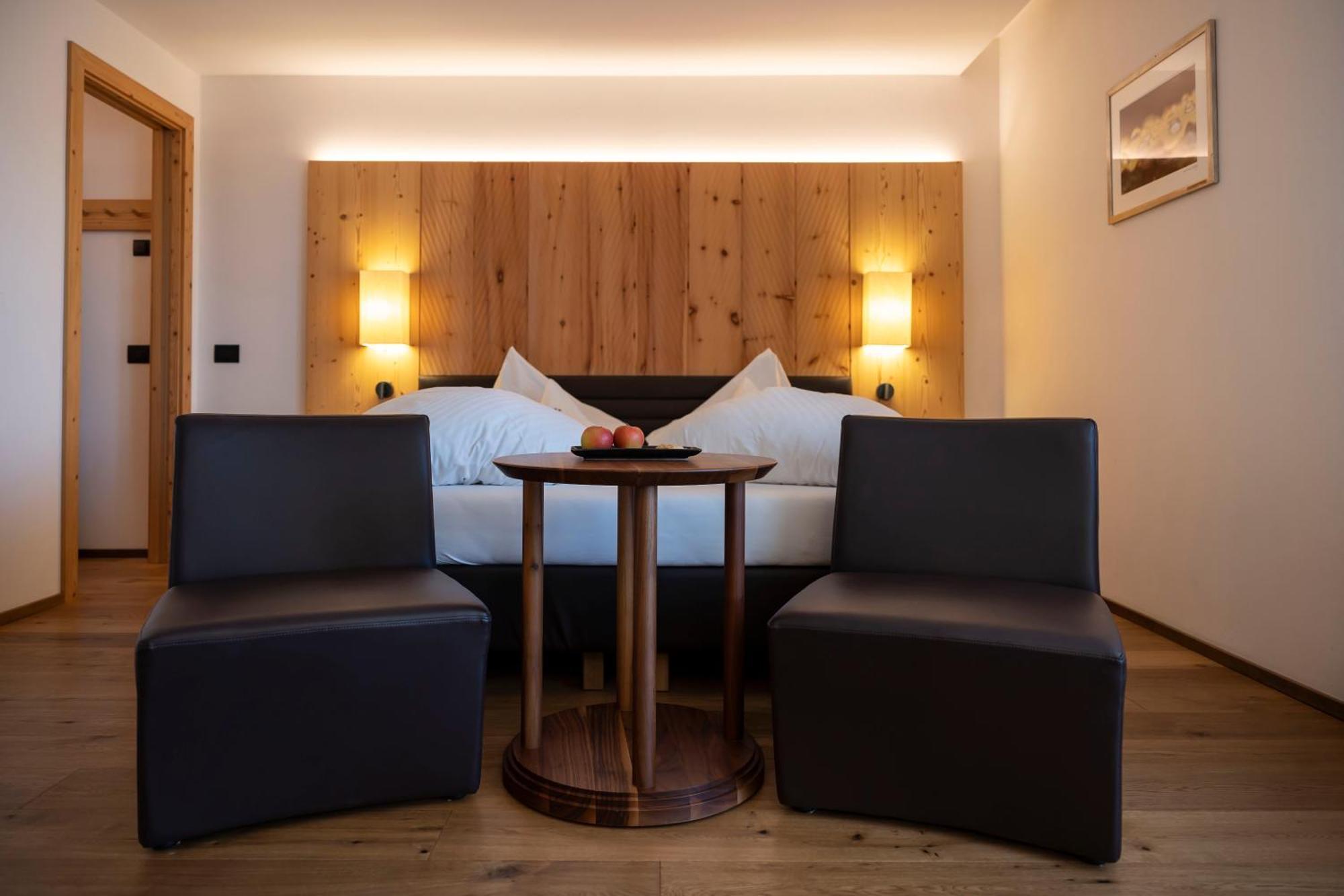 Artnatur Dolomites Hotel & Spa سويسي الغرفة الصورة