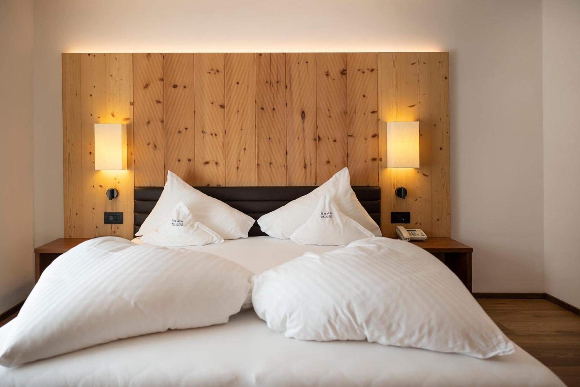 Artnatur Dolomites Hotel & Spa سويسي الغرفة الصورة