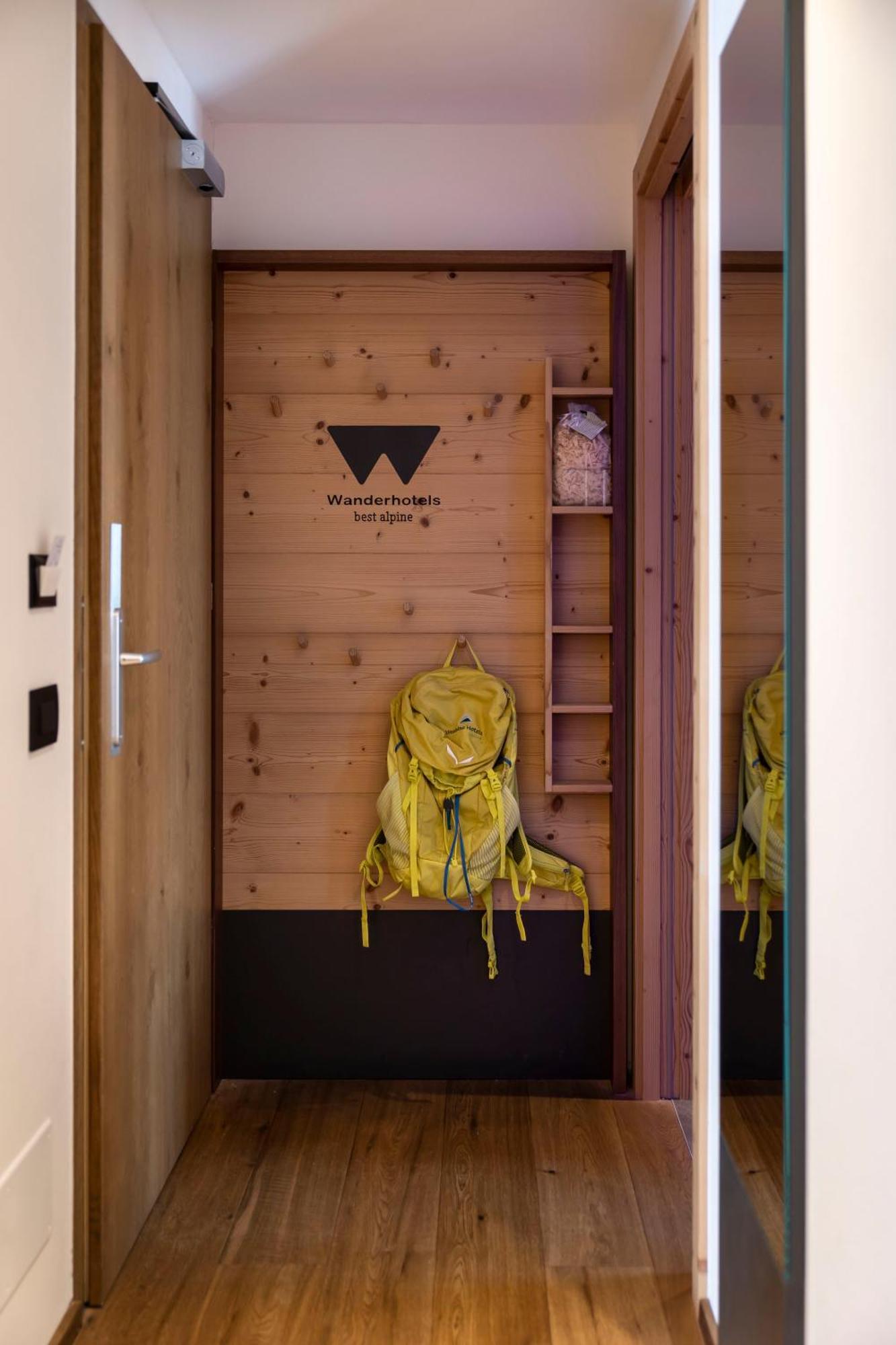 Artnatur Dolomites Hotel & Spa سويسي الغرفة الصورة