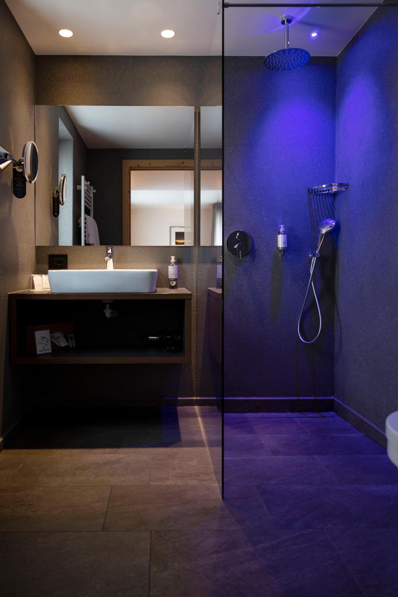 Artnatur Dolomites Hotel & Spa سويسي الغرفة الصورة